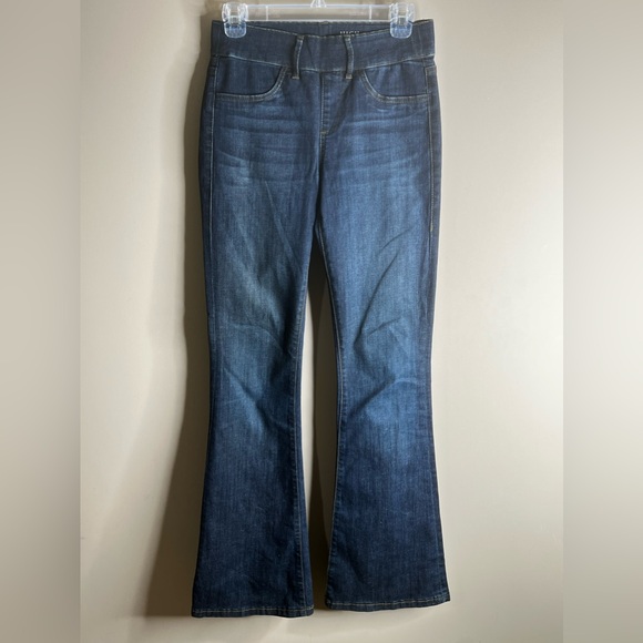 The limited denim high waisted flare size 2 - Picture 7 of 11